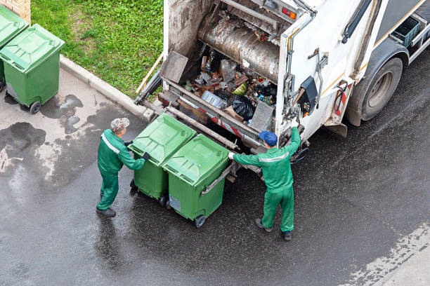 Best Same-Day Junk Removal  in Ashwaubenon, WI